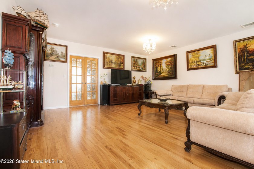 Welcome to this spacious and well-maintained two-family detached - photo 7