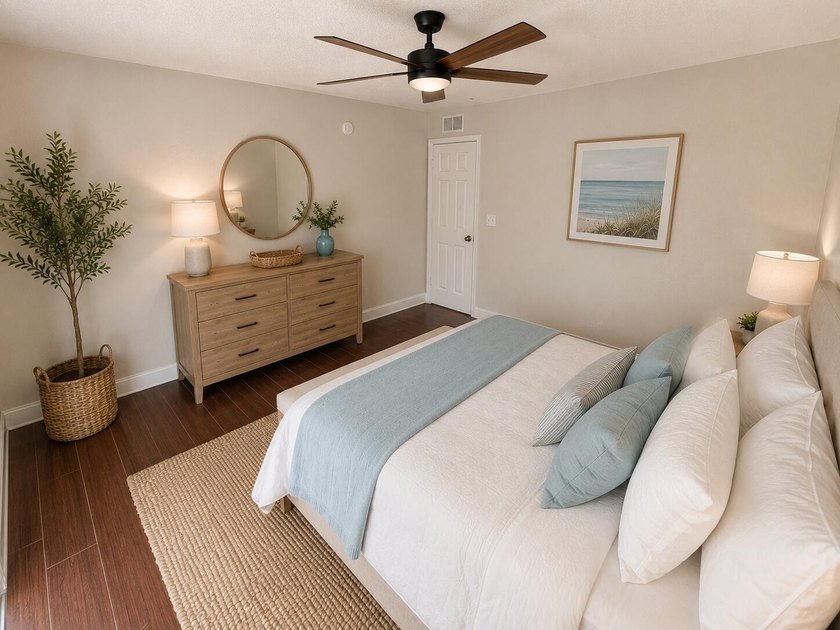 Waterfront living in the heart of North Palm Beach. This - photo 15