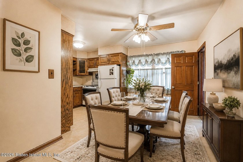 Welcome to 40 Minna Street! This spacious 2-family home features - photo 5