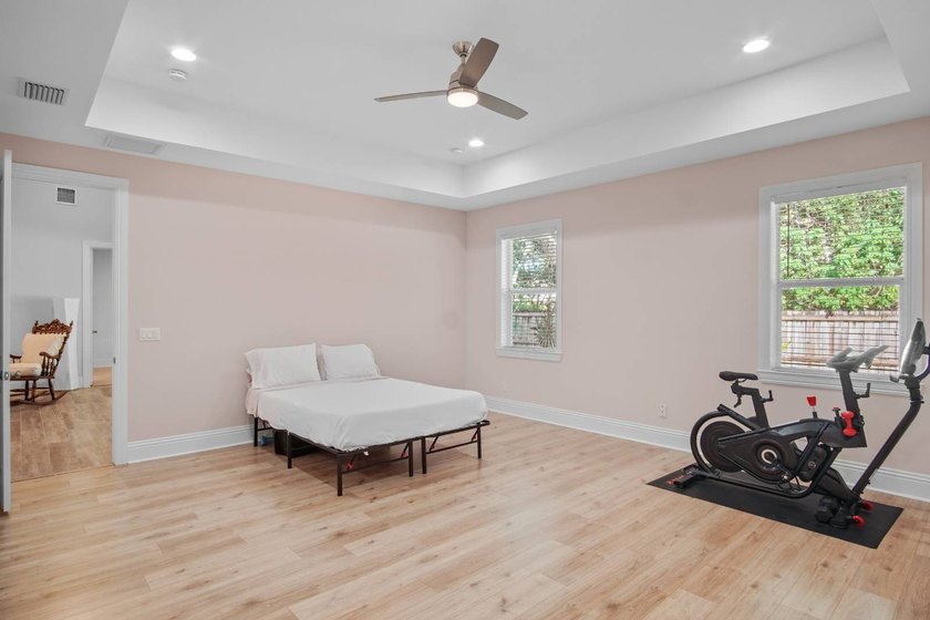 Welcome to 965 SW Flora Belle Lane. a beautiful Key West style - photo 22
