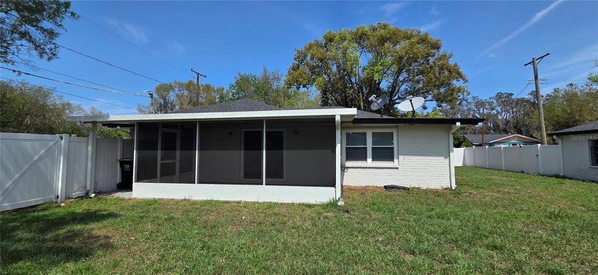 Under contract-accepting backup offers. MULTIPLE OFFERS RECEIVED - photo 32