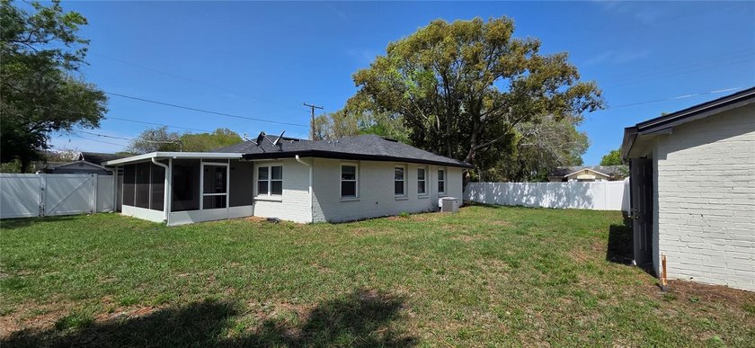 Under contract-accepting backup offers. MULTIPLE OFFERS RECEIVED - photo 34