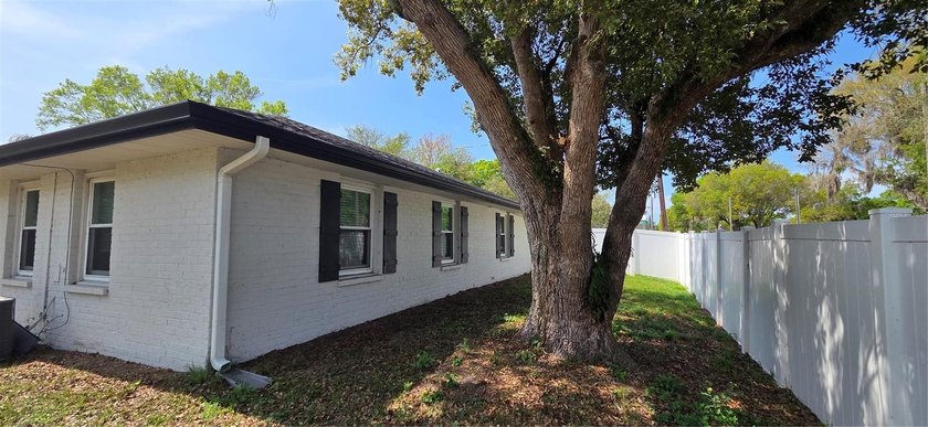 Under contract-accepting backup offers. MULTIPLE OFFERS RECEIVED - photo 40