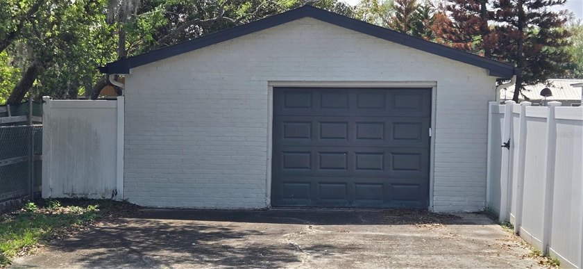 Under contract-accepting backup offers. MULTIPLE OFFERS RECEIVED - photo 44