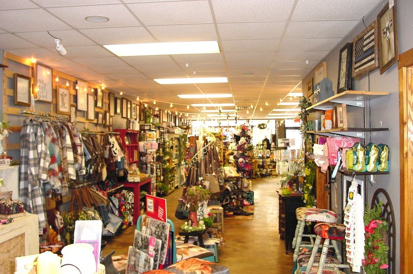 VERY SOLID, WELL CARED FOR BUILDING in downtown Ladysmith! - photo 4