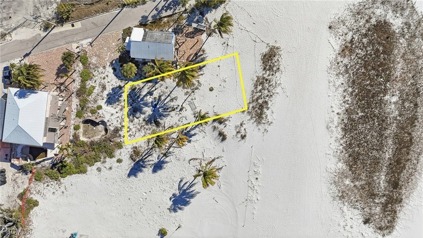Prime Mixed-Use Opportunity in Downtown District - Endless - photo 2