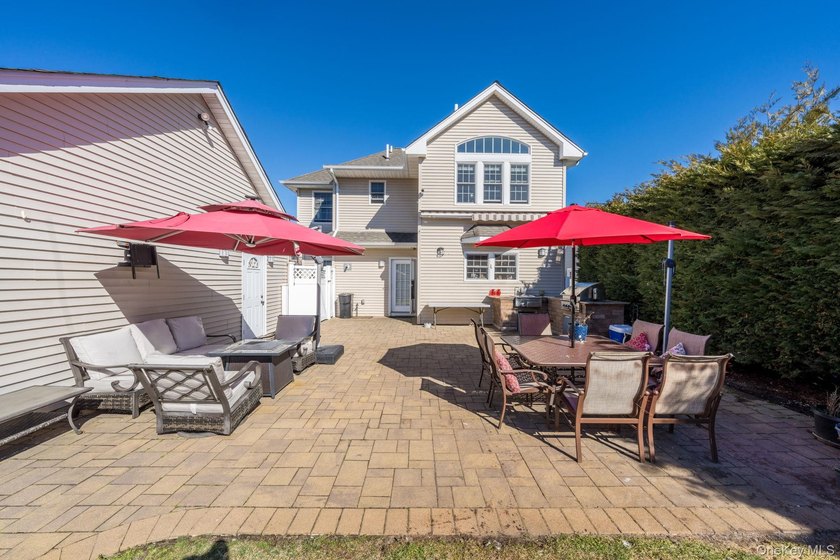 Welcome to 732 Sunrise Avenue, a thoughtfully designed home that - photo 46