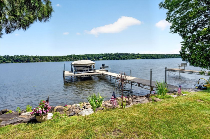 LAKE LIFE STARTS HERE ON UPPER ST. CROIX LAKE! This beautifully - photo 3