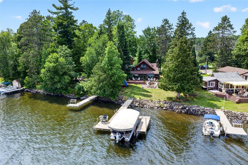 LAKE LIFE STARTS HERE ON UPPER ST. CROIX LAKE! This beautifully - photo 7