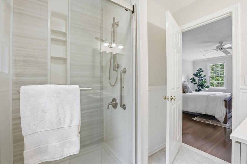 Welcome to this beautifully updated Colonial set on 1.74 acres - photo 31