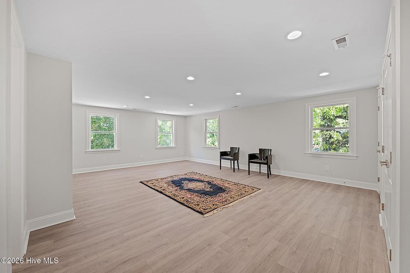 Completely reimagined waterfront residence on the Trent River - photo 54