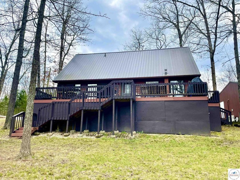 Enjoy peaceful lake living in this bright and beautiful home - photo 8