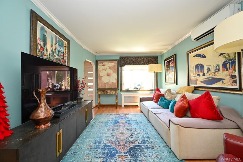 Just listed! This lovingly cared-for, well-maintained detached - photo 6