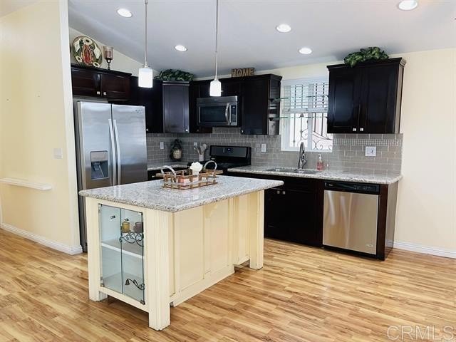 Beautiful 3BR/2BA Manufactured Home in All-Age Community,This is - photo 4