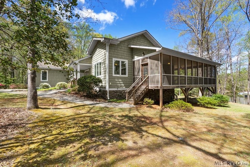 Imagine this: your family compound on three Lake Gaston - photo 14