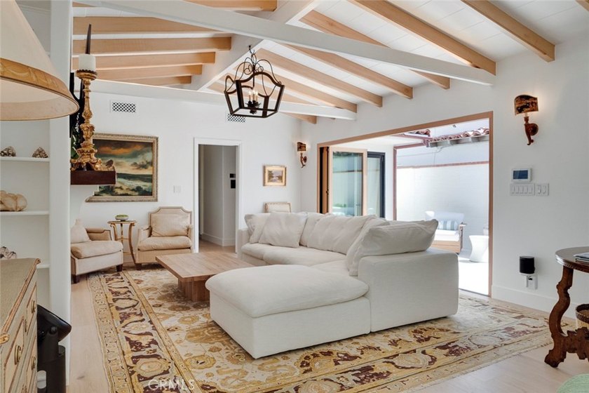 Finally, an ultra-luxurious Beach Cottage so close to super chic - photo 16