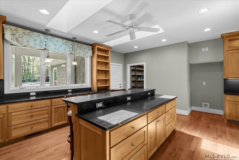 Imagine this: your family compound on three Lake Gaston - photo 30