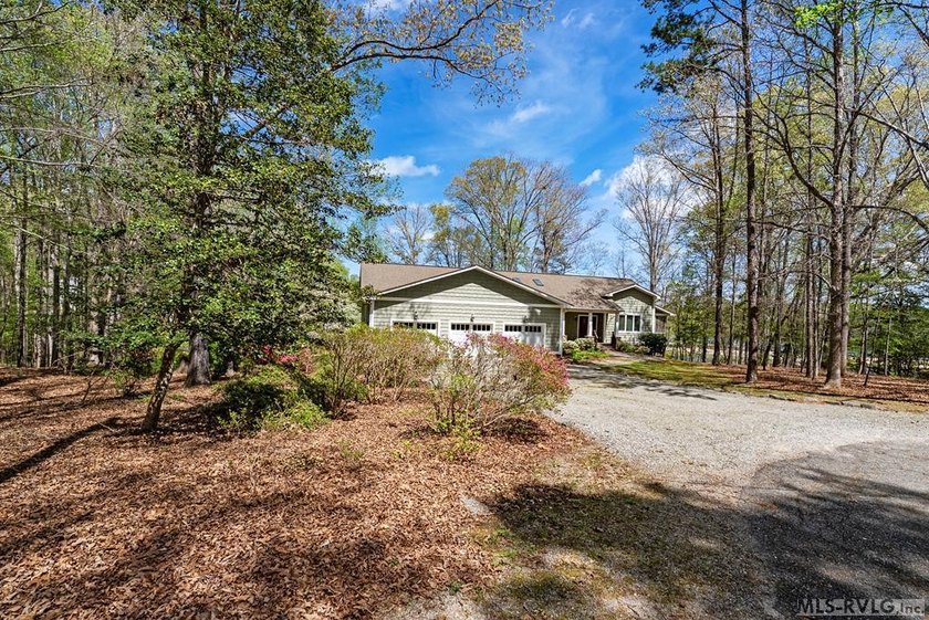Imagine this: your family compound on three Lake Gaston - photo 60