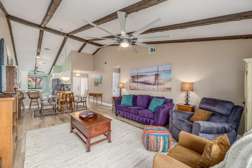 DIRECT WATERFRONT Villa with spectacular river views (Per FEMA - photo 6