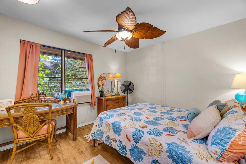 Forget the car. Grab the paddleboard. Welcome to your own little - photo 23