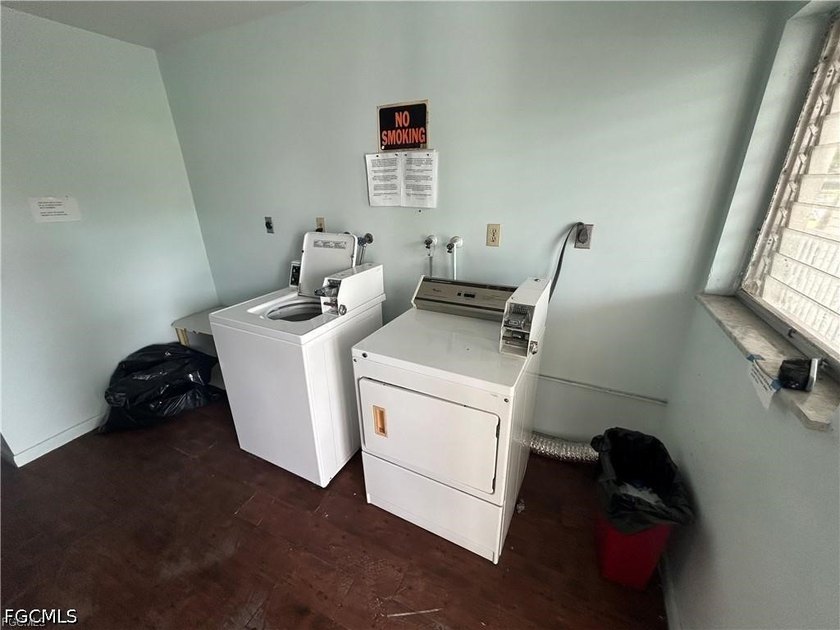 2 Bedroom Golfview condo in move-in condition and being sold - photo 22