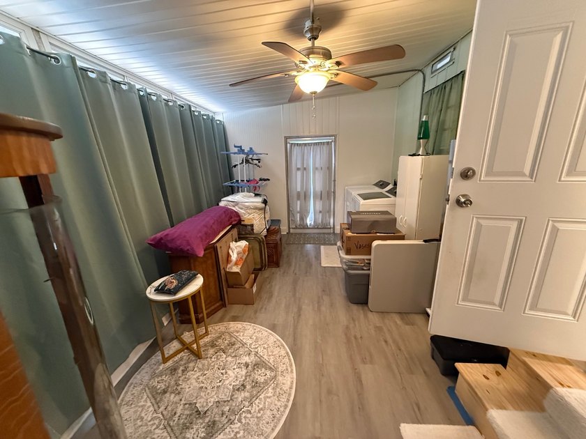 TURNKEY! LOT RENT ONLY 1060 a month, includes water, sewer - photo 24