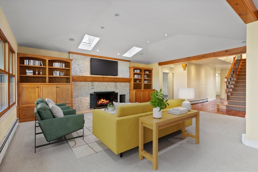 Elkhart Lake home/cottage of your dreams! This sought after lake - photo 9