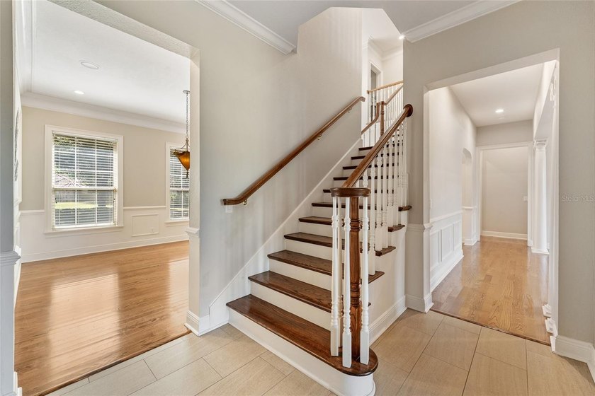 Under contract-accepting backup offers. Classic elegance defined - photo 15