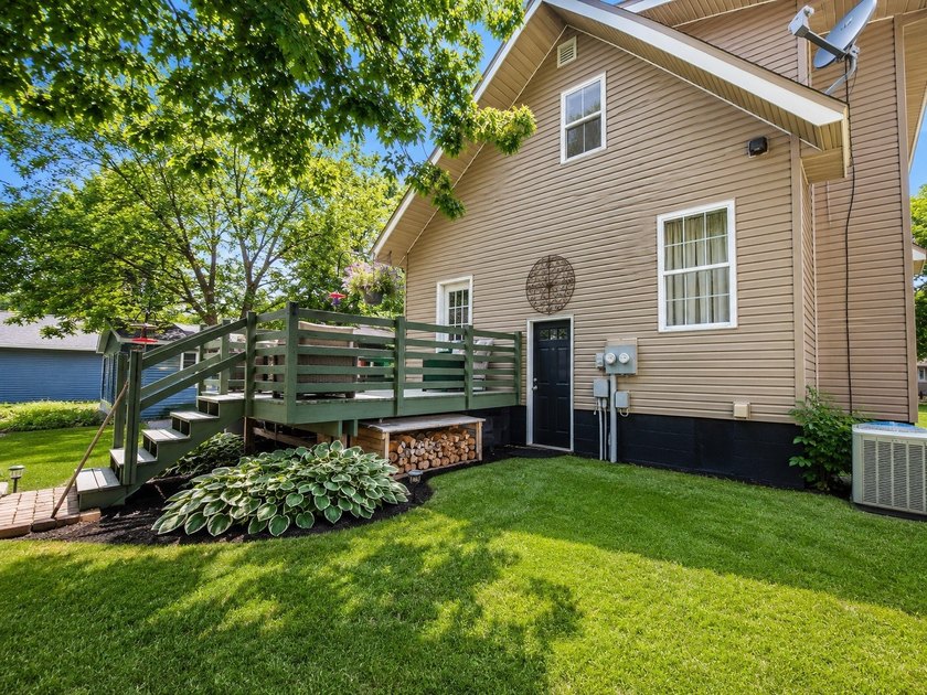 Welcome to this inviting two-story home in Rice Lake! Offering 3 - photo 4