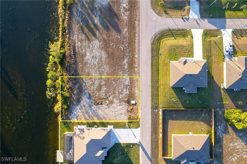 *AMAZING LOCATION AND RARE FIND* ***** BUILD YOUR PARADISE RIGHT - photo 4