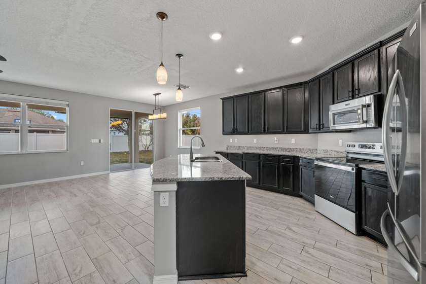 Price repositioned for immediate interest... Best value in the - photo 7