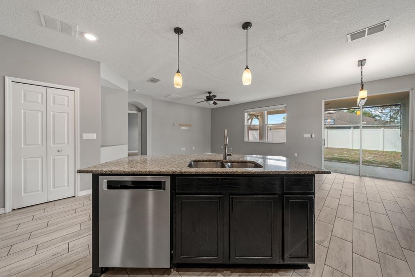 Price repositioned for immediate interest... Best value in the - photo 10