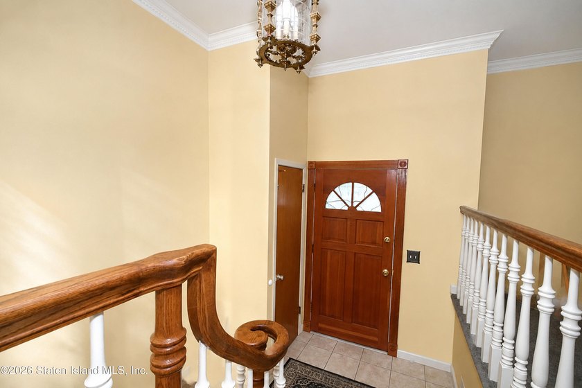 Location! Location! Location! Welcome to 799 Davis Avenue, a - photo 3