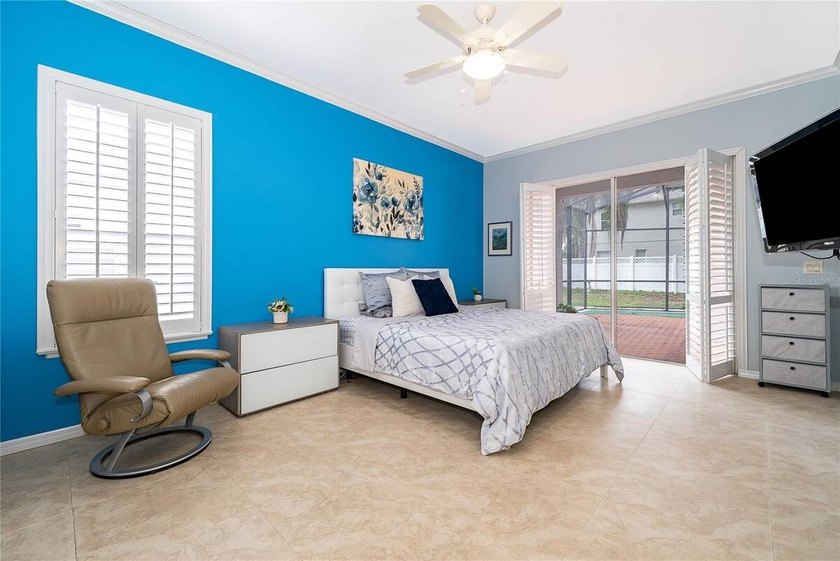 Under contract-accepting backup offers. Welcome to this - photo 29