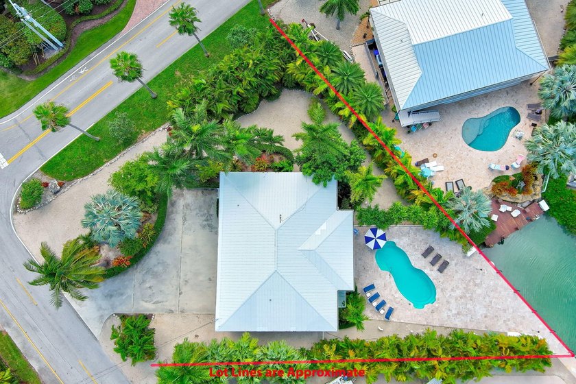 Welcome to modern coastal living in the gem of the Florida Keys - photo 34