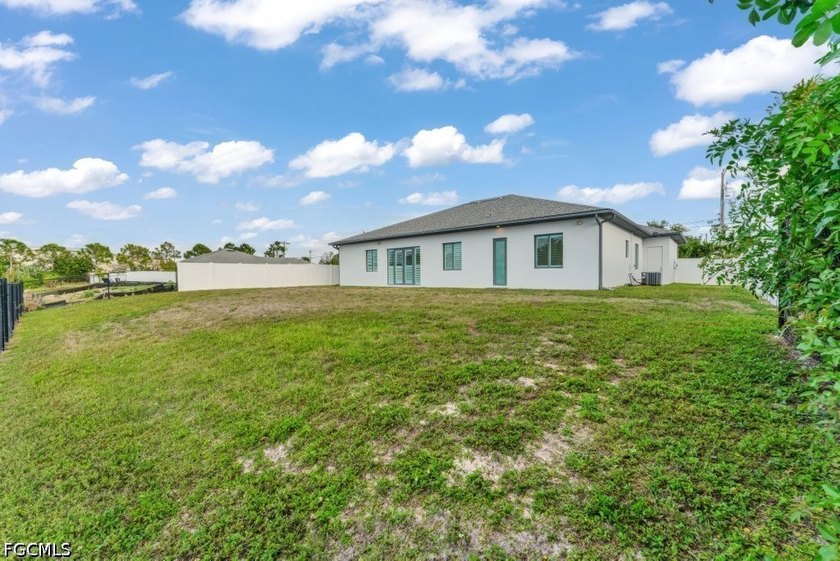 LUXURY WATERFRONT HOME - NO HOA - NEVER FLOODED - NO FLOOD - photo 36