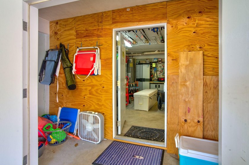 Welcome to modern coastal living in the gem of the Florida Keys - photo 43