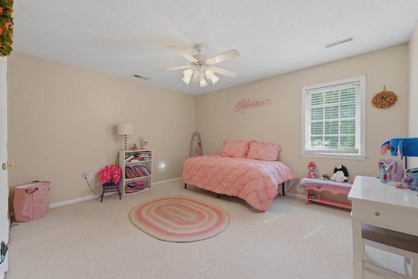 Welcome to 5505 Indigo Makers Trace! This beautifully maintained - photo 17