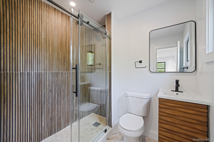 LIVING LUXURY In The Heart Of Center Moriches! This Hamptons - photo 25