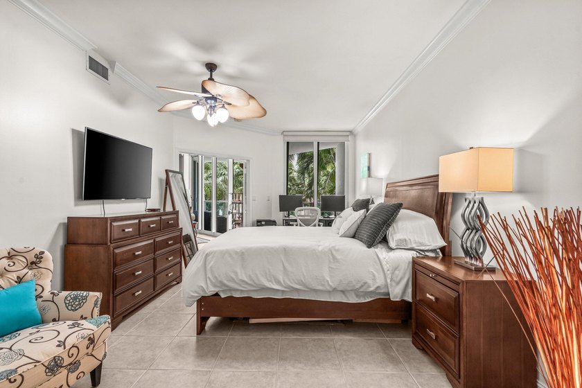 Searching for a 2-bed condo in Downtown Boca Raton near Mizner - photo 19