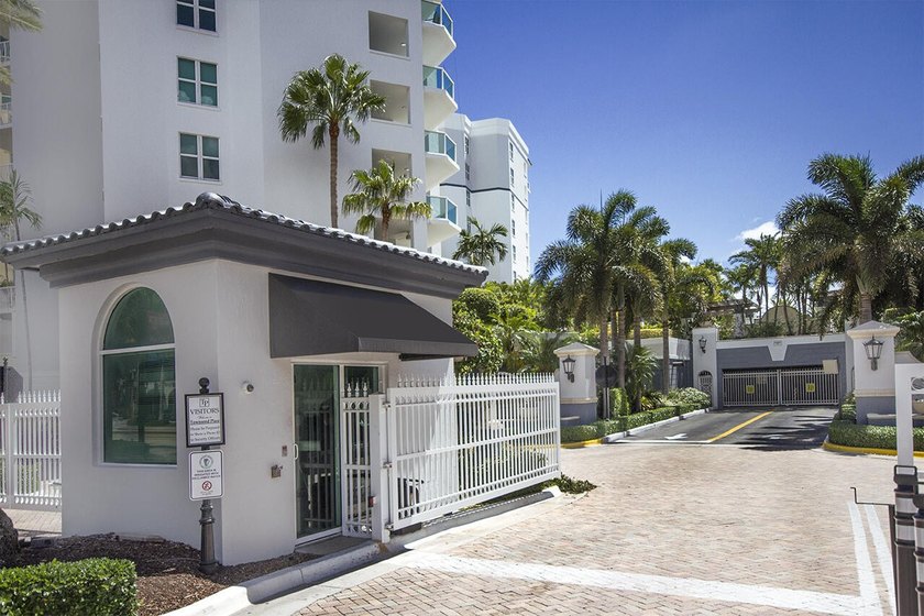 Searching for a 2-bed condo in Downtown Boca Raton near Mizner - photo 60
