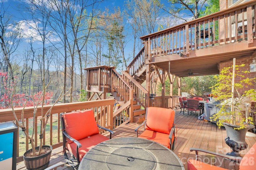 Public Remarks Perfection Piper Glen- This exquisite custom - photo 42