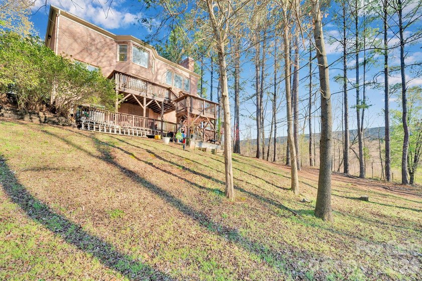 Public Remarks Perfection Piper Glen- This exquisite custom - photo 45