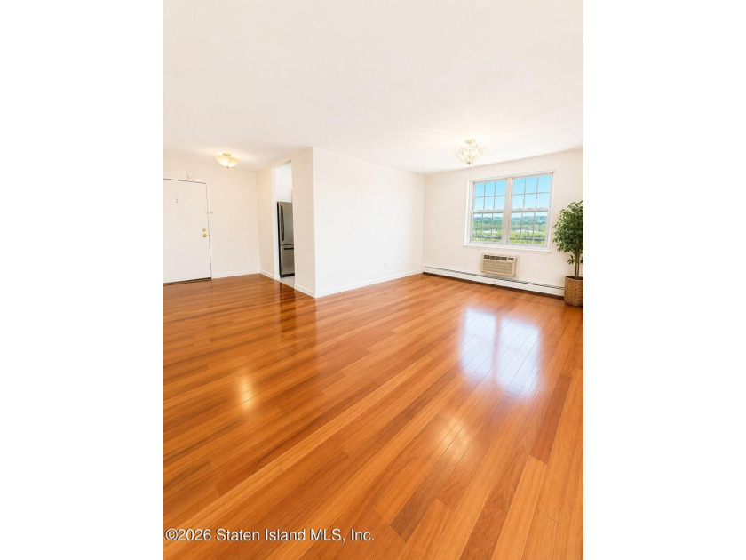 Welcome to this beautiful updated 2-bedroom, 2-bath second-floor - photo 5