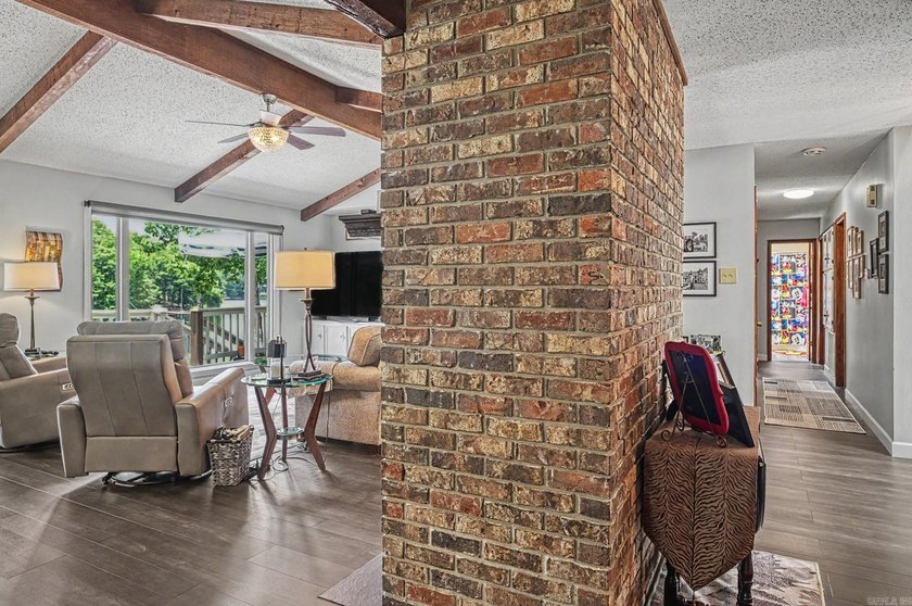Welcome to this beautiful 4 bedroom 3 bath lakefront home just - photo 14