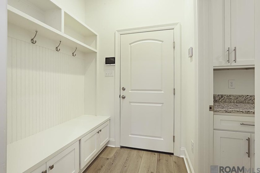 New build in St George between Bluebonnet and UClub! 5 bedrooms - photo 17