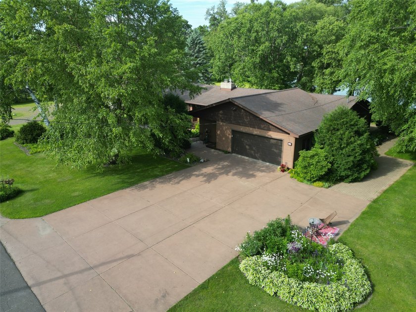 Enjoy 360' of Red Cedar River frontage with quick access to Rice - photo 9