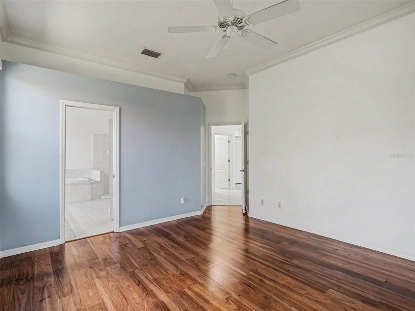 PRICE TO SELL. One or more photo(s) has been virtually staged - photo 19