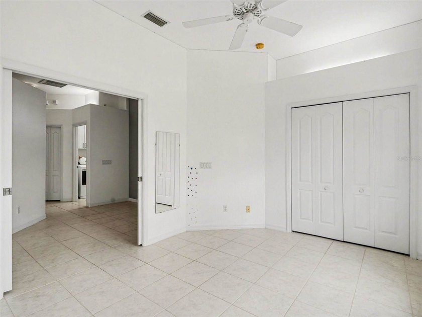 PRICE TO SELL. One or more photo(s) has been virtually staged - photo 30