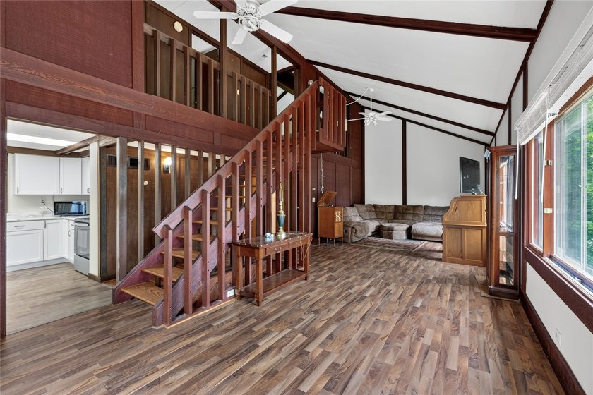 Seller financing available! All furnishings and appliances - photo 9